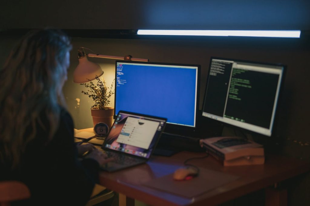 Hacker advarer: Unngå disse store feilene når du surfer på nettet